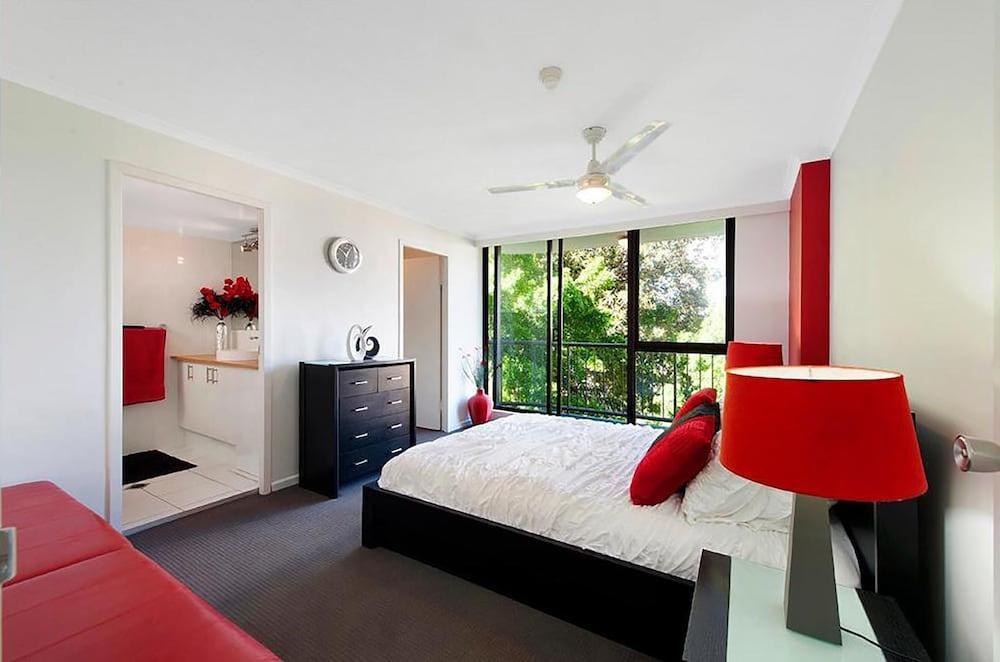 Anacapri Holiday Resort Apartments Surfers Paradise Bagian luar foto