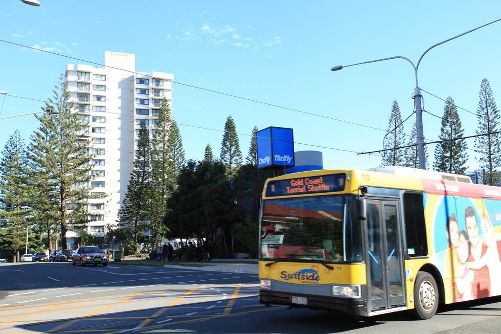 Anacapri Holiday Resort Apartments Surfers Paradise Bagian luar foto